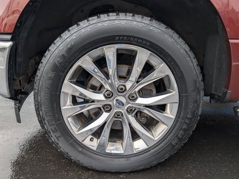 Used 2017 Ford F150 XLT w/ Equipment Group 302A Luxury image 32