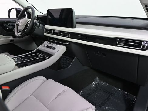 New 2026 Lincoln Aviator Reserve AWD/4WD image 15