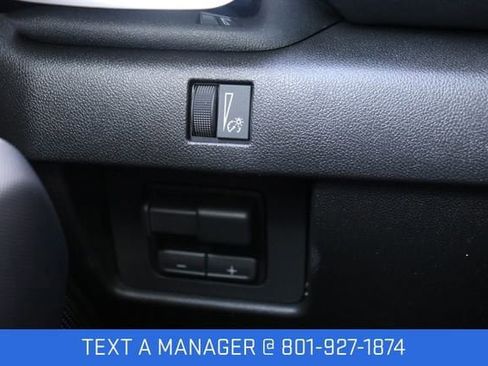 New 2026 GMC Canyon Elevation w/ Convenience Package image 23