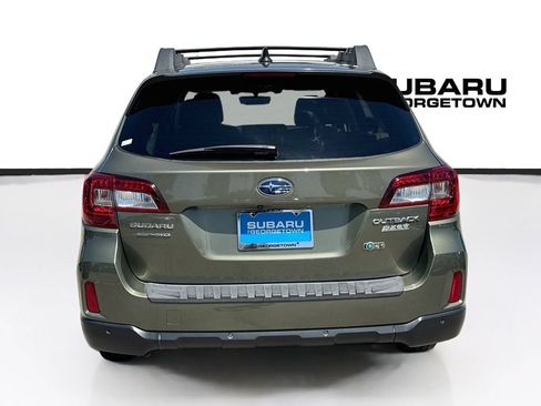 Used 2017 Subaru Outback 2.5i Limited AWD/4WD image 6