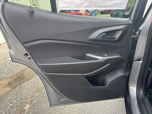 New 2026 Chevrolet Trax LT FWD image 16