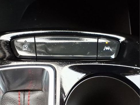 Used 2024 Chevrolet Trax RS w/ Driver Confidence Package image 22