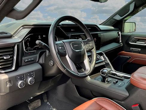 Used 2023 GMC Sierra 1500 Denali Ultimate AWD/4WD image 19