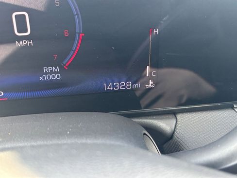 Used 2025 Chevrolet TrailBlazer LT image 38