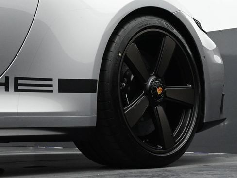 Certified 2026 Porsche 911 Carrera GTS RWD image 7