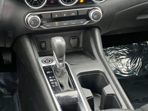 Used 2024 Nissan Sentra SV image 17