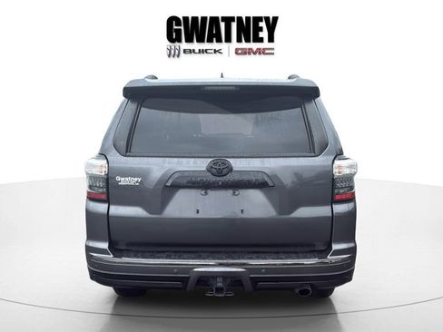 Used 2021 Toyota 4Runner Nightshade AWD/4WD image 6