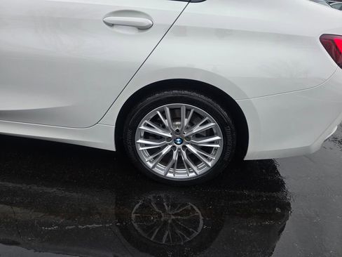 Used 2023 BMW 330i xDrive Sedan w/ Driving Assistance Package image 4