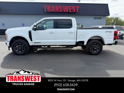 Used 2023 Ford F350 Lariat w/ Sport Appearance Package AWD/4WD image 2