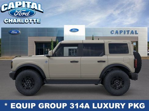 New 2026 Ford Bronco Outer Banks w/ Sasquatch Package image 4
