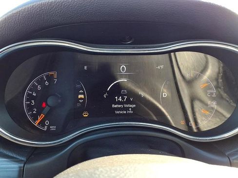 Used 2021 Jeep Grand Cherokee Freedom Edition image 32