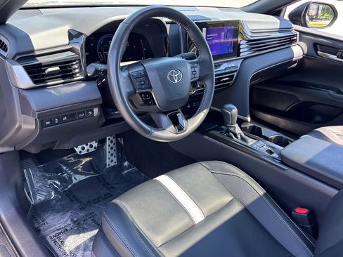 Certified 2025 Toyota Camry SE w/ Convenience Package FWD image 21