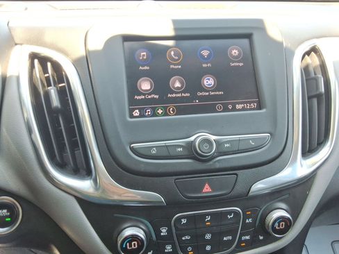 Used 2020 Chevrolet Equinox LT w/ Driver Convenience Package AWD/4WD image 15