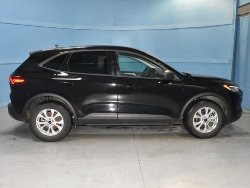 Used 2025 Ford Escape Active image 20