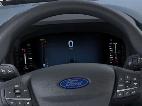New 2025 Ford Maverick XLT w/ Equipment Group 301A AWD/4WD image 13