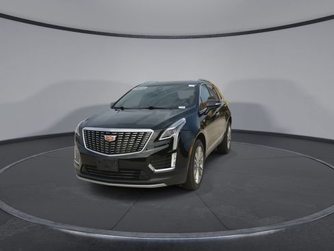 Used 2024 Cadillac XT5 Premium Luxury AWD/4WD image 4