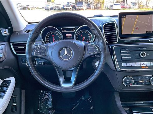 Used 2019 Mercedes-Benz GLS 550 4MATIC image 7