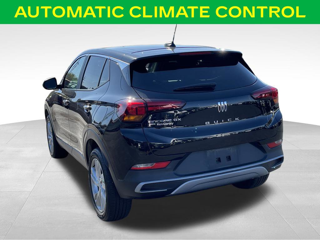 Used 2024 Buick Encore GX Preferred AWD/4WD image 12