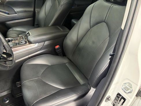 Used 2021 Toyota Highlander Limited AWD/4WD image 35