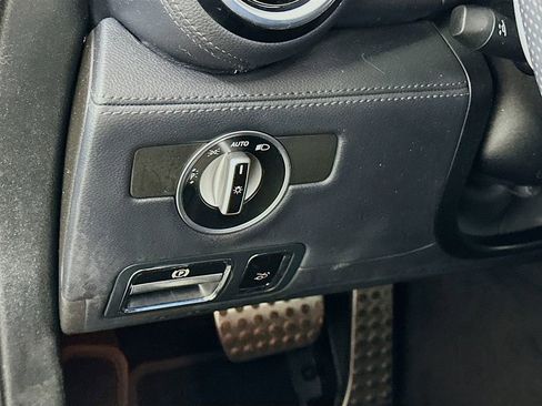 Used 2021 Mercedes-Benz AMG GT Roadster image 10