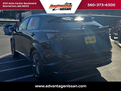 Used 2024 Nissan Ariya AWD image 3