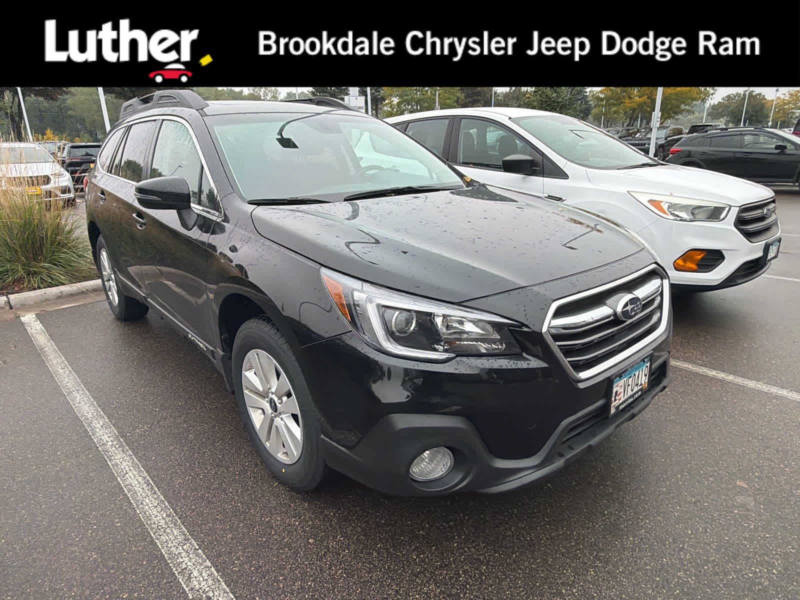 Used 2019 Subaru Outback 2.5i Premium w/ Popular Package #2 AWD/4WD image 1