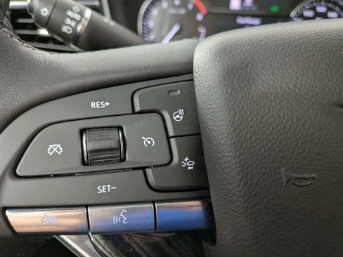 Certified 2023 Cadillac XT6 Premium Luxury w/ LPO, Floor Liner Package AWD/4WD image 9