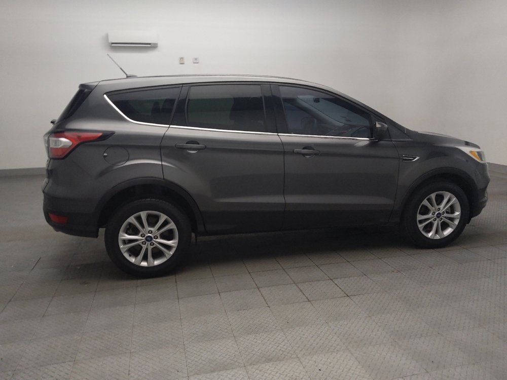 Used 2017 Ford Escape SE FWD image 10