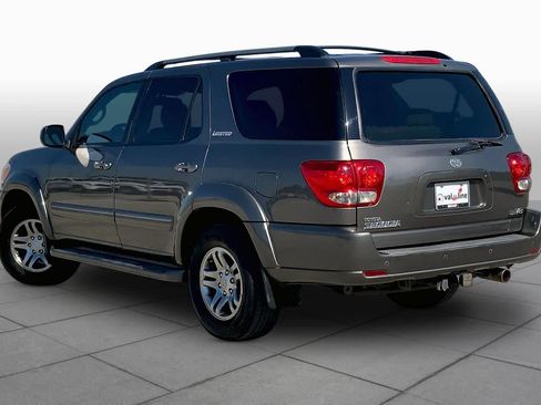 Used 2006 Toyota Sequoia Limited RWD image 11