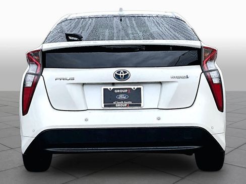 Used 2018 Toyota Prius Two w/ Prius Two Safety Plus Package FWD image 5