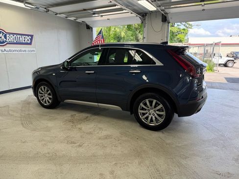 Used 2019 Cadillac XT4 Premium Luxury w/ Cold Weather Package AWD/4WD image 3