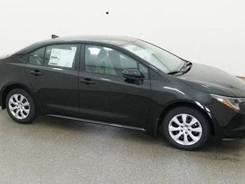 New 2026 Toyota Corolla LE FWD image 13
