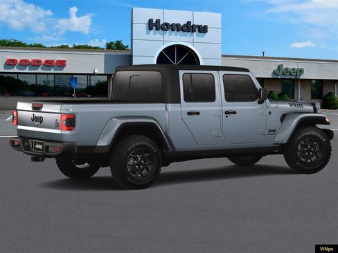 New 2025 Jeep Gladiator Willys image 7