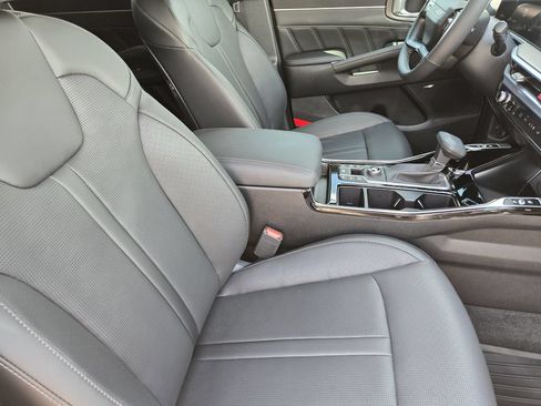 New 2026 Kia Sorento SX FWD image 11