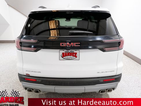 Used 2026 GMC Acadia Elevation w/ Elevation Premium Package FWD image 4