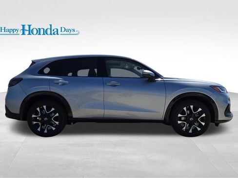 New 2026 Honda HR-V EX-L image 11