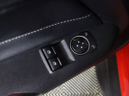 Used 2021 Ford Mustang Shelby GT500 w/ Technology Package RWD image 28