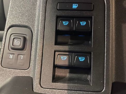 Used 2024 Ford Bronco Big Bend image 7