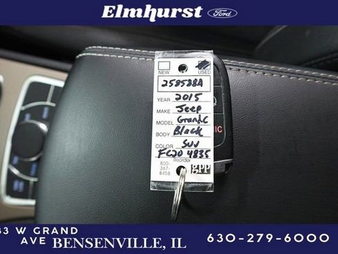 Used 2015 Jeep Grand Cherokee Limited w/ Luxury Group II image 35