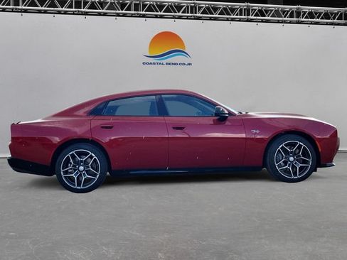 New 2026 Dodge Charger R/T AWD/4WD image 4