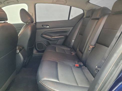 Used 2022 Nissan Altima 2.5 SR FWD image 18