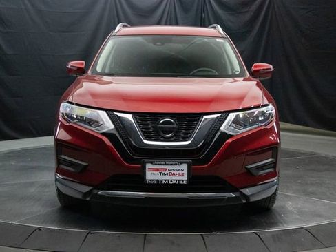 Used 2020 Nissan Rogue SV image 4