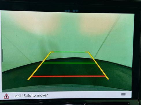 Used 2024 Volkswagen Atlas Cross Sport SE image 22