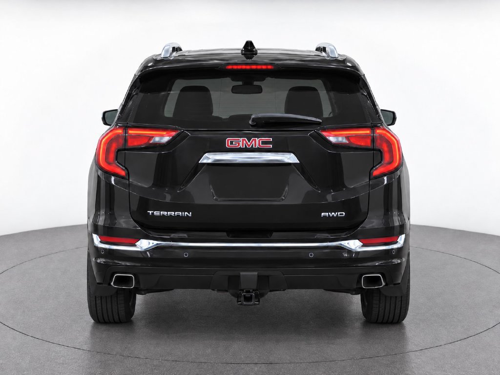 Used 2018 GMC Terrain Denali w/ Comfort Package AWD/4WD image 8