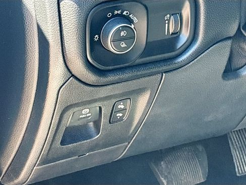 Used 2021 RAM 1500 Big Horn AWD/4WD image 10