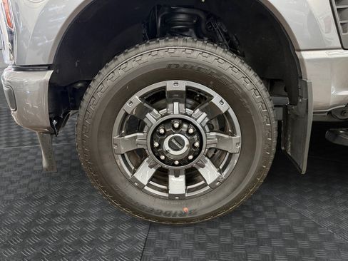Used 2024 Ford F250 Lariat w/ Lariat Ultimate Package AWD/4WD image 36