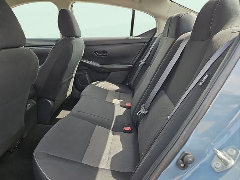 Used 2025 Nissan Sentra SV w/ All-Weather Package FWD image 10