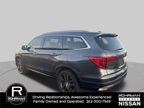 Used 2017 Honda Pilot Elite image 3