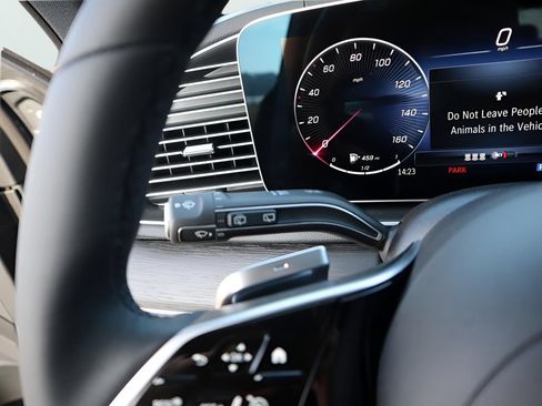 Certified 2026 Mercedes-Benz GLE 350 4MATIC image 41
