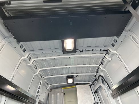 Used 2024 RAM ProMaster 3500 w/ Delivery Van Package FWD image 28